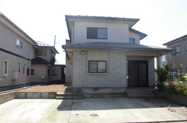 牛島南二丁目中古住宅